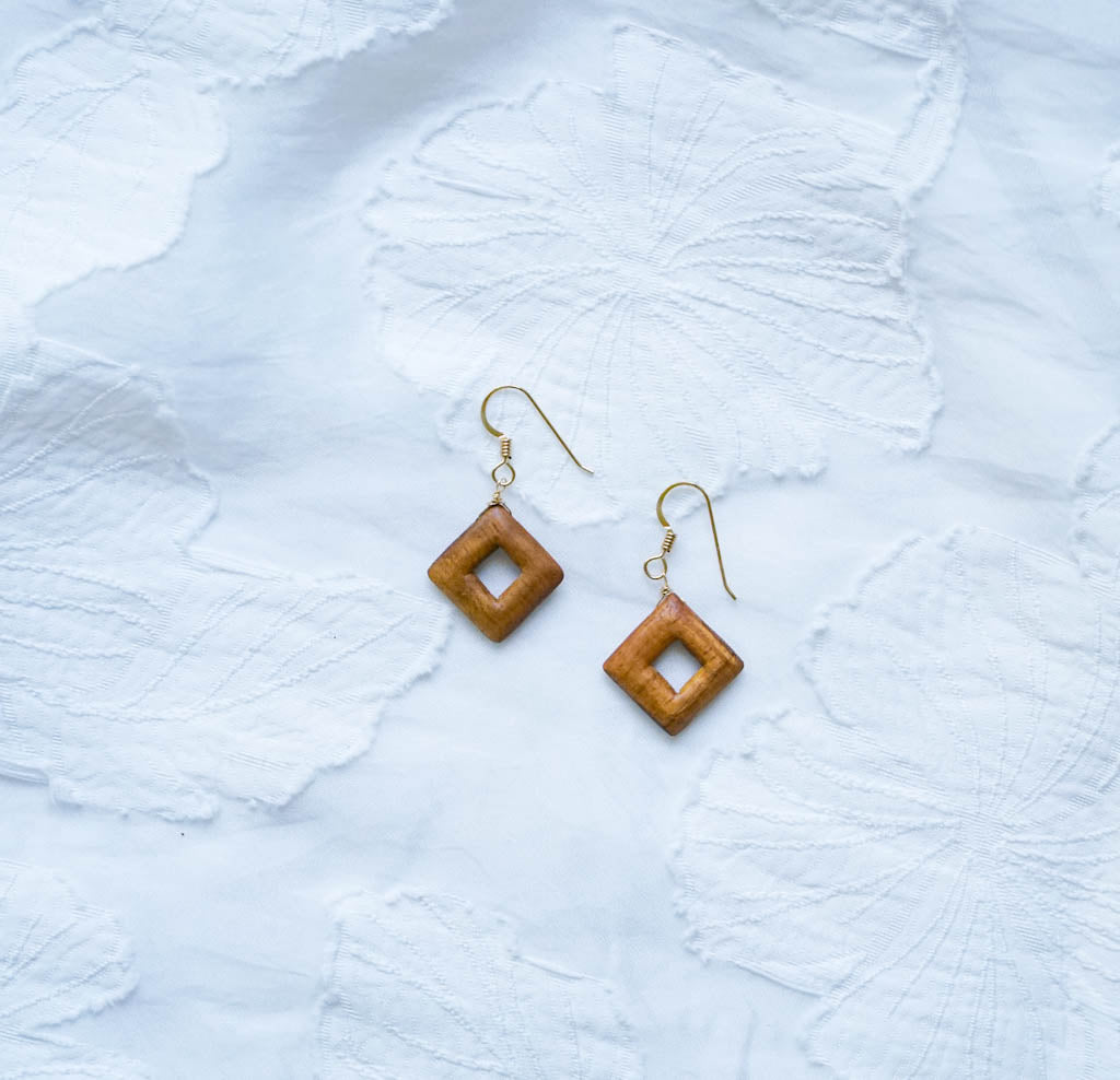 Aloha Pumehana Earrings