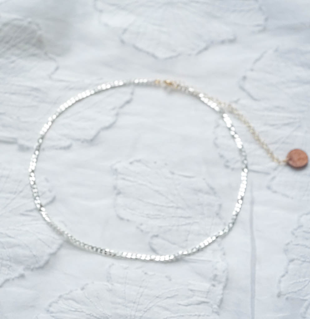Eleu Choker