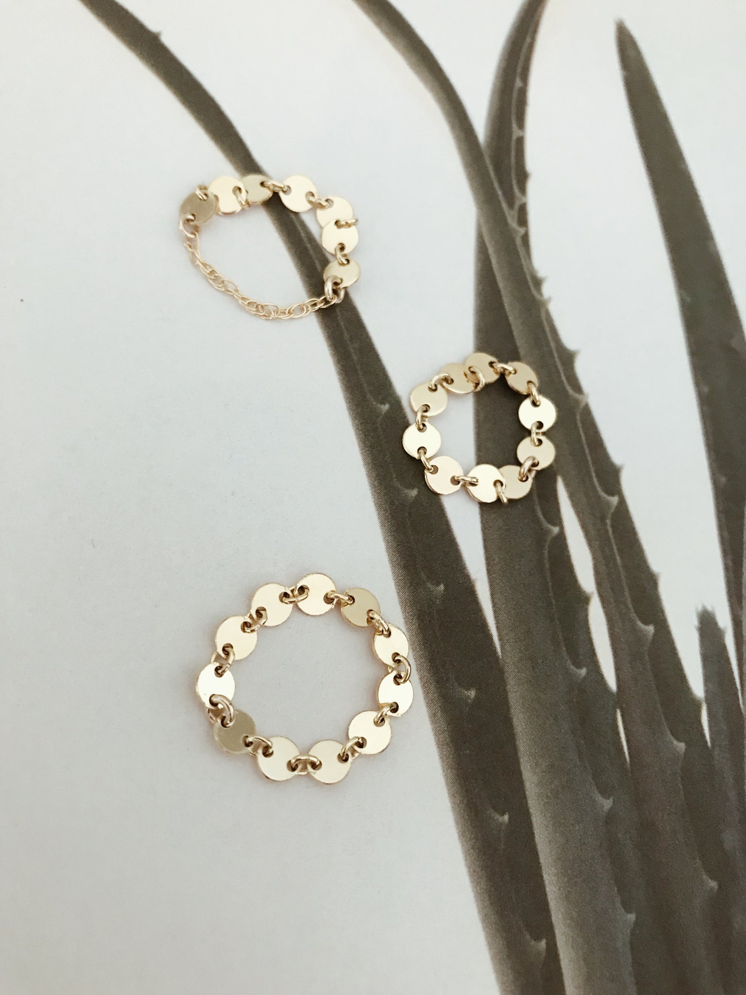 Surround me Ring