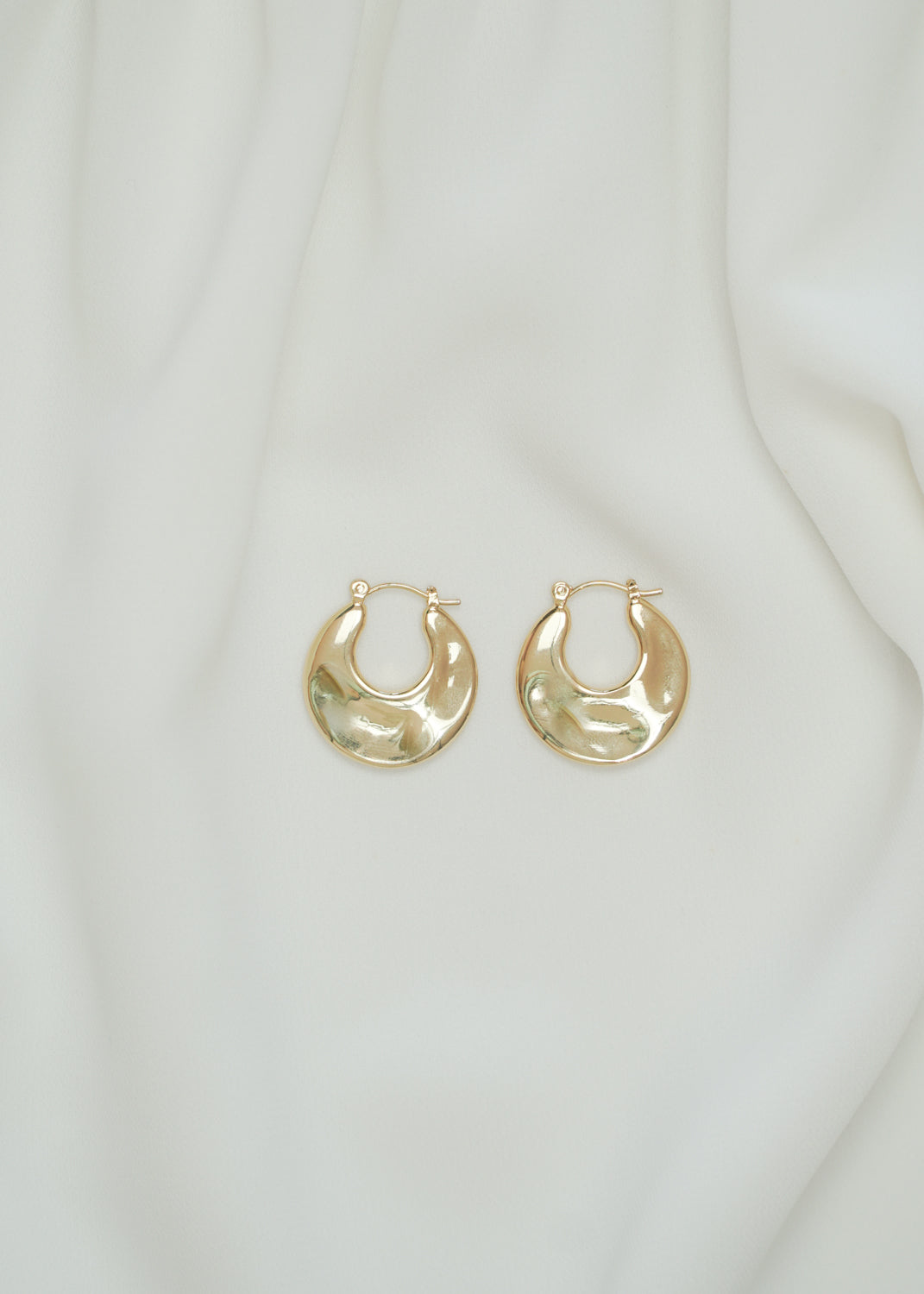 Gold ili Earrings