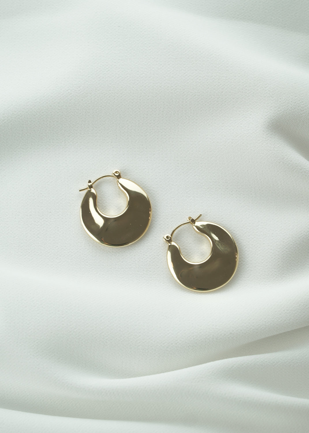 Gold ili Earrings